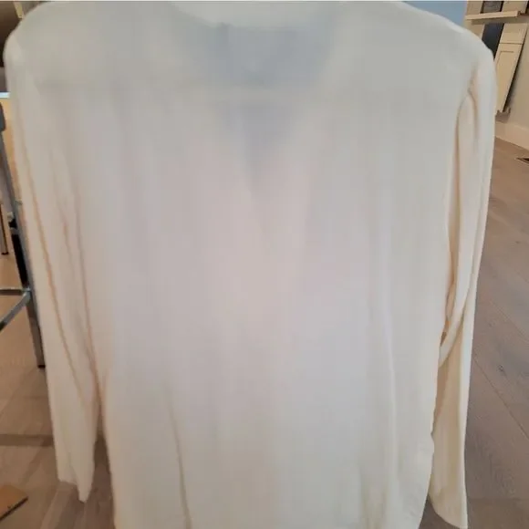 August silk silk blouse - Picture 7 of 11